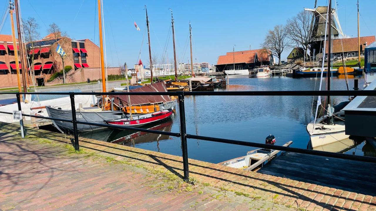 Отель Woonboot 4 Хардервейк Экстерьер фото